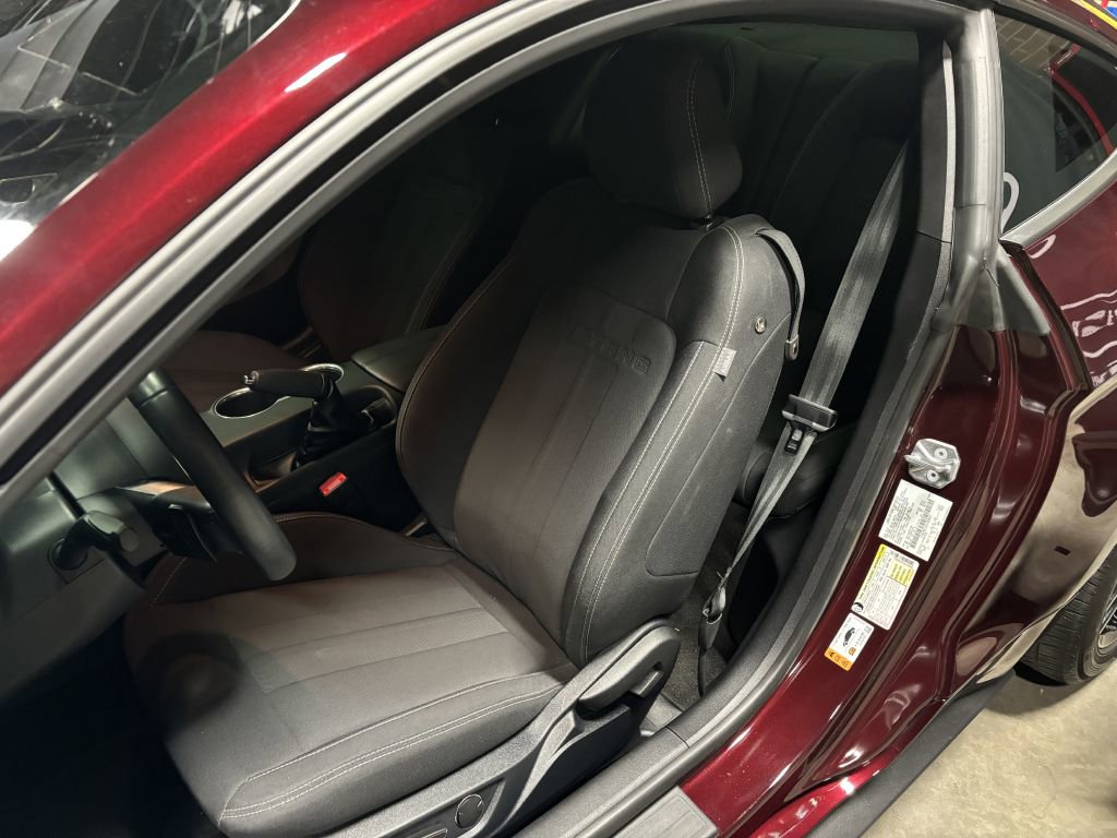 Used 2018 Ford Mustang GT RWD image 44