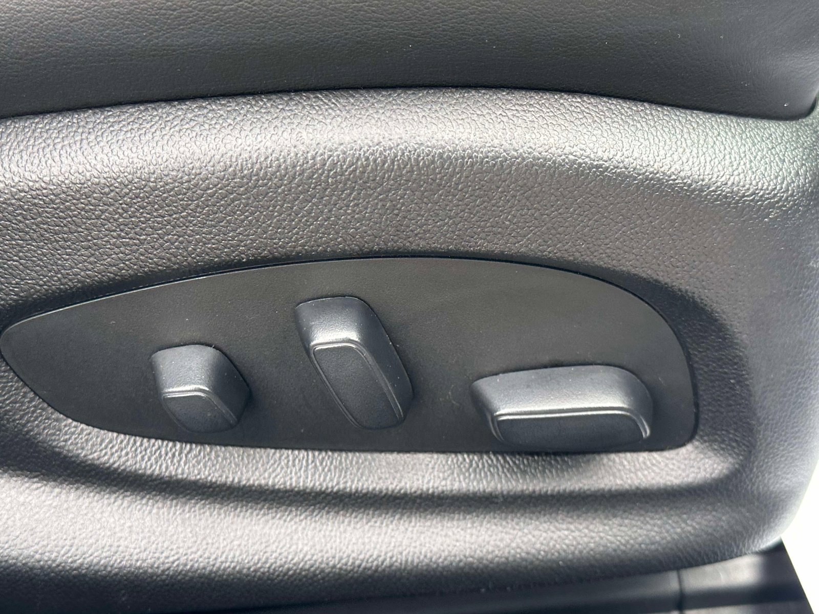 Used 2019 Cadillac CTS Luxury image 30