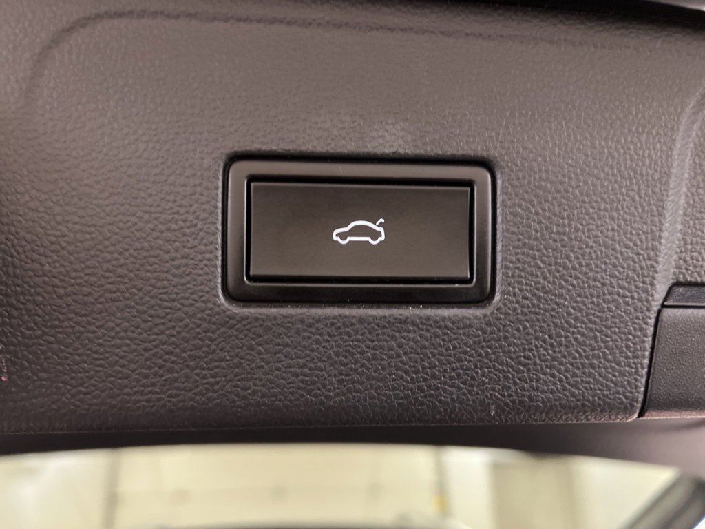 Used 2019 Volkswagen Atlas SEL image 35