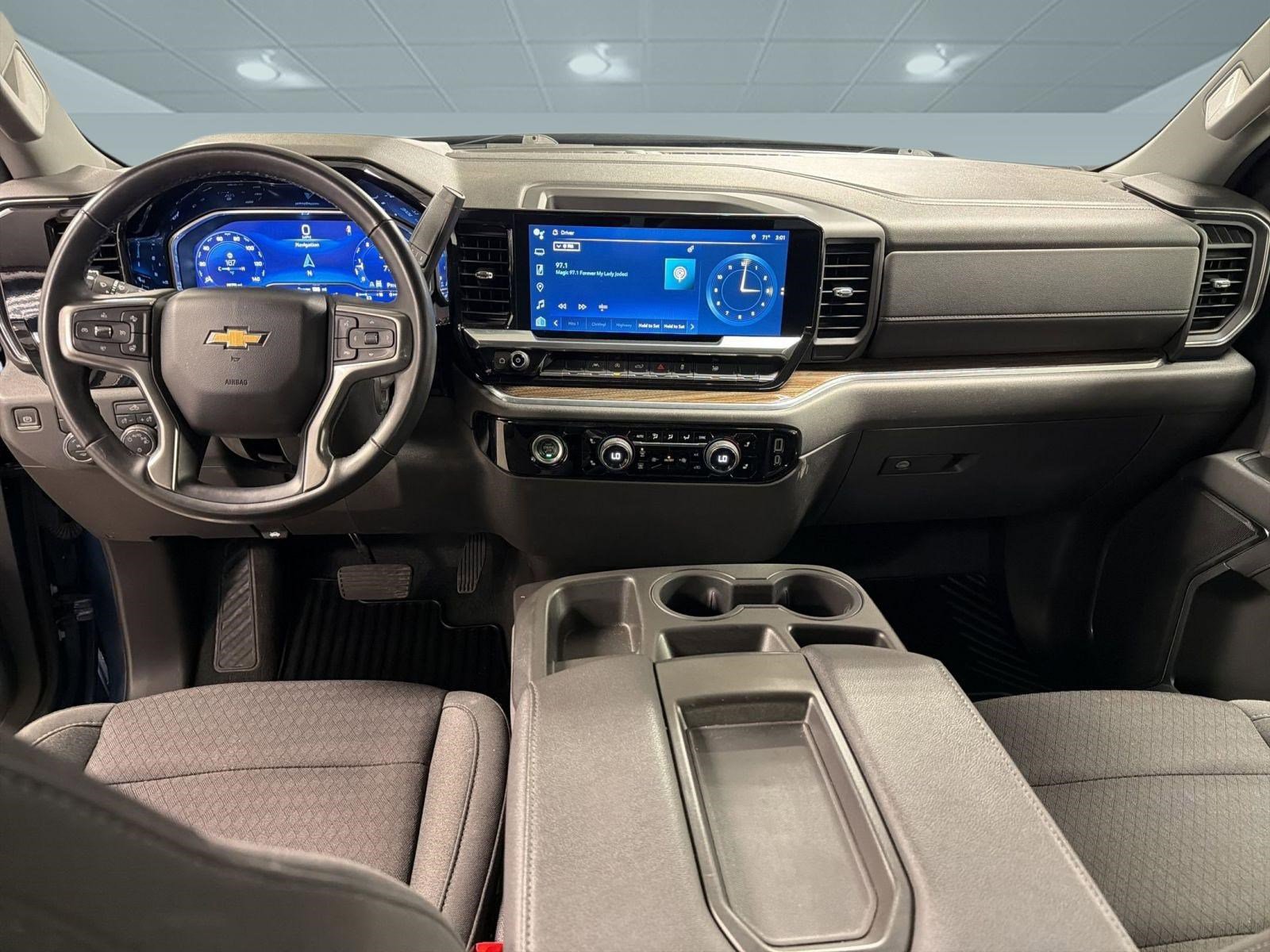 Used 2023 Chevrolet Silverado 1500 LT image 15