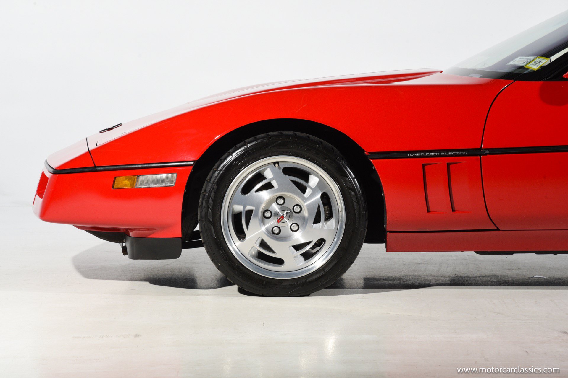 Used 1990 Chevrolet Corvette ZR-1 RWD image 17