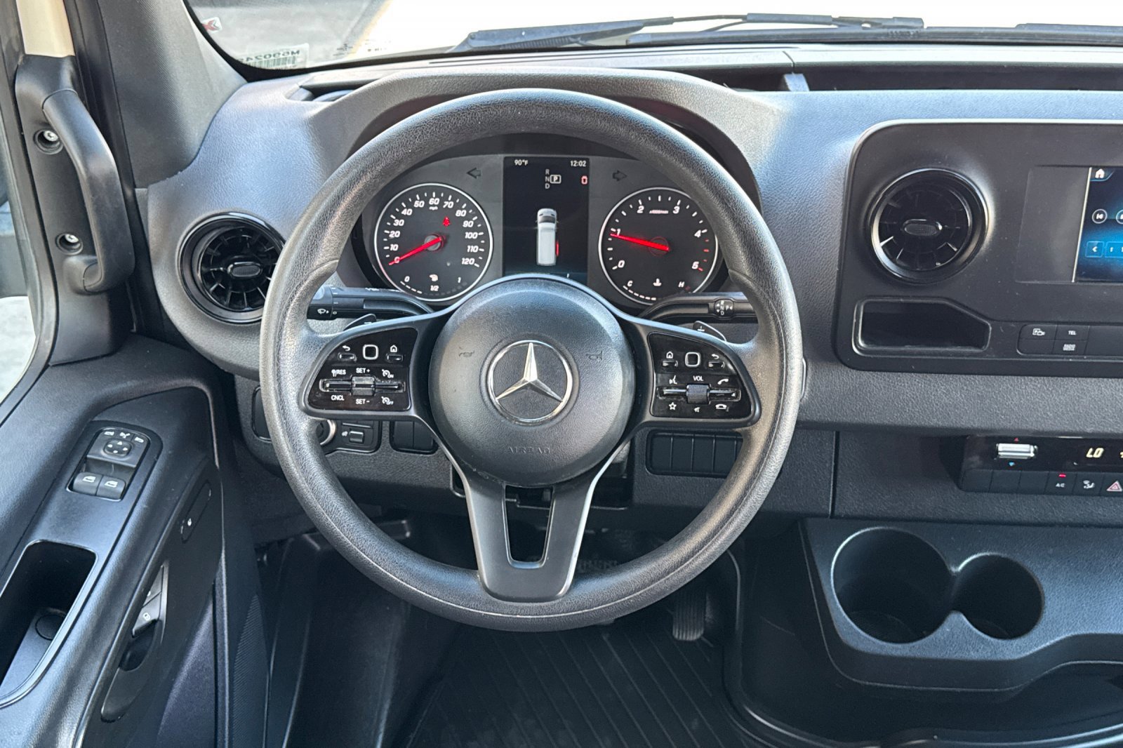 Used 2024 Mercedes-Benz Sprinter 2500 image 15