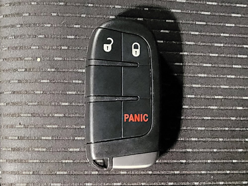 Used 2020 Dodge Journey SE w/ SE Popular Equipment Group FWD image 32