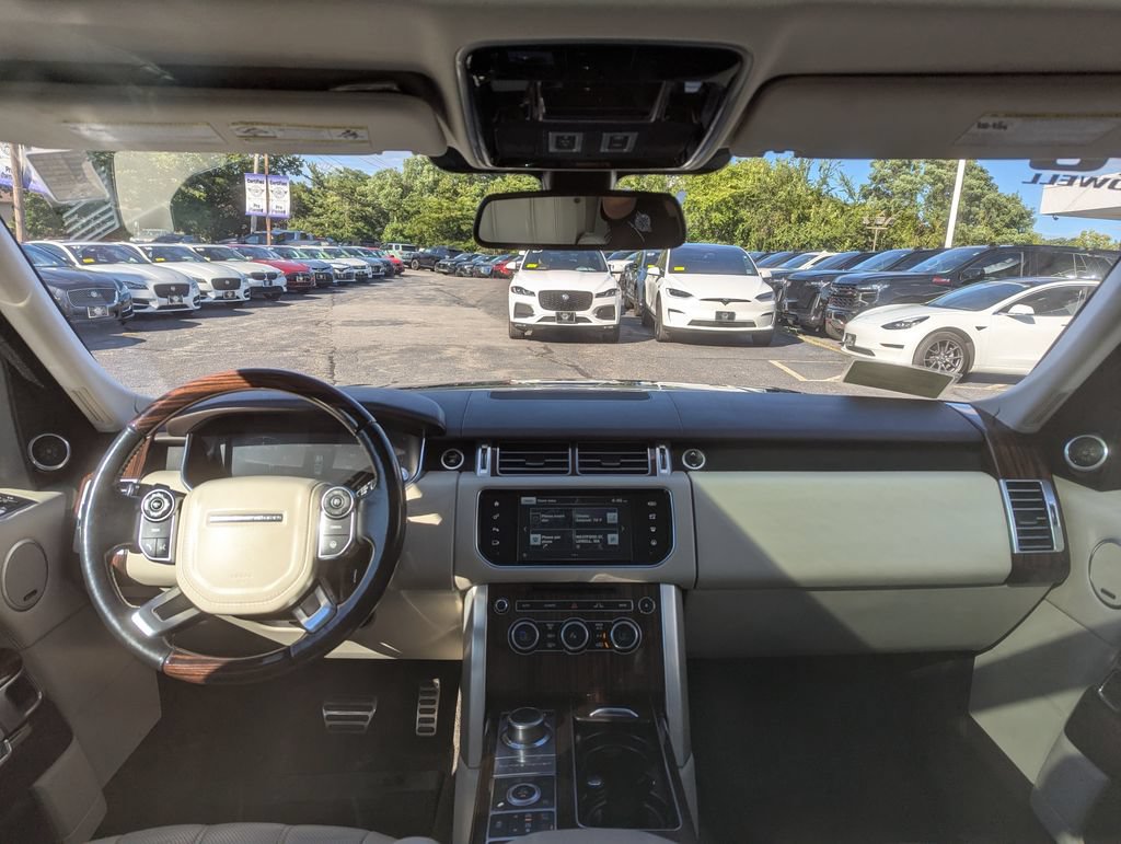 Used 2016 Land Rover Range Rover Supercharged AWD/4WD image 49