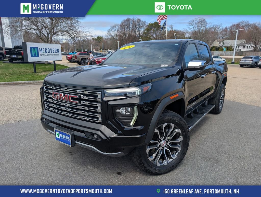 Used 2023 GMC Canyon Denali w/ Denali Black Edition image 1