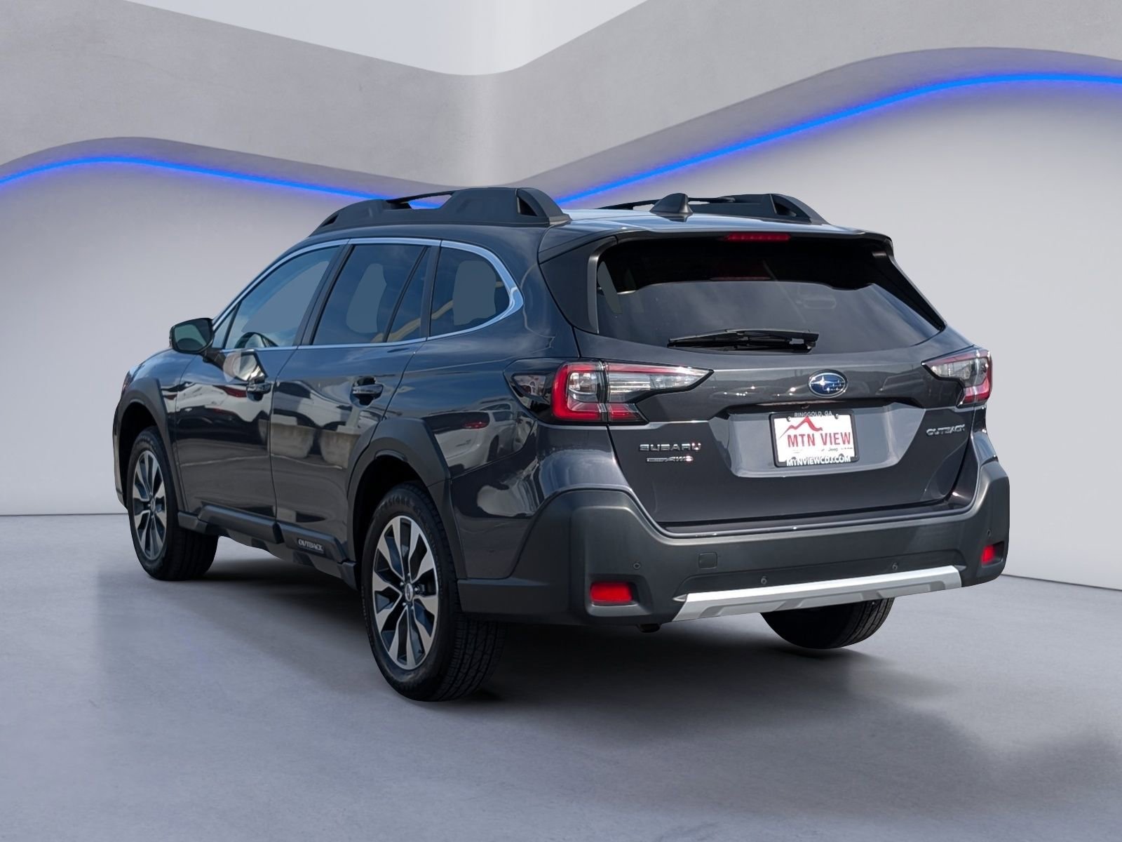 Used 2023 Subaru Outback Limited image 7