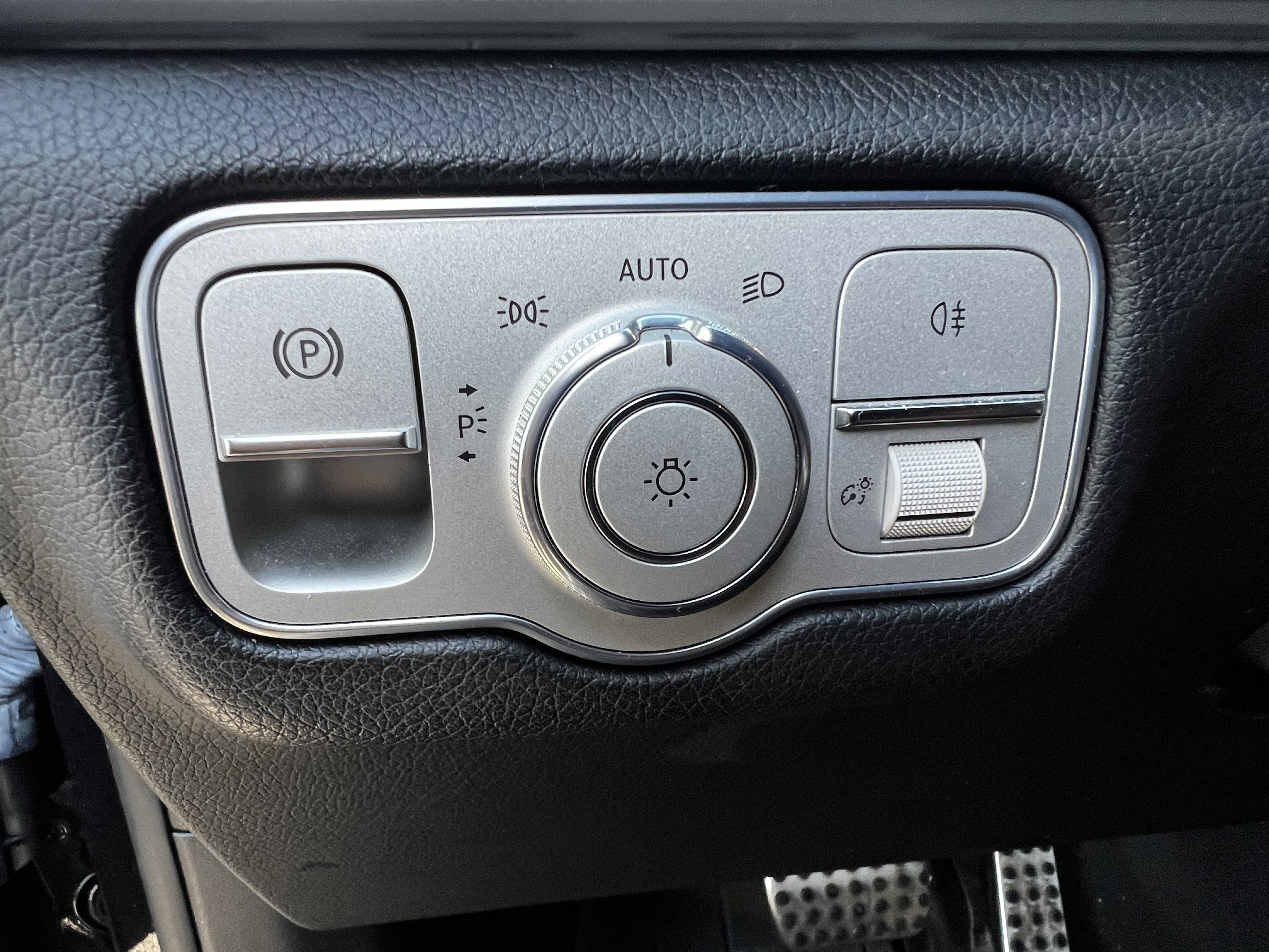 Used 2020 Mercedes-Benz GLS 580 4MATIC image 15