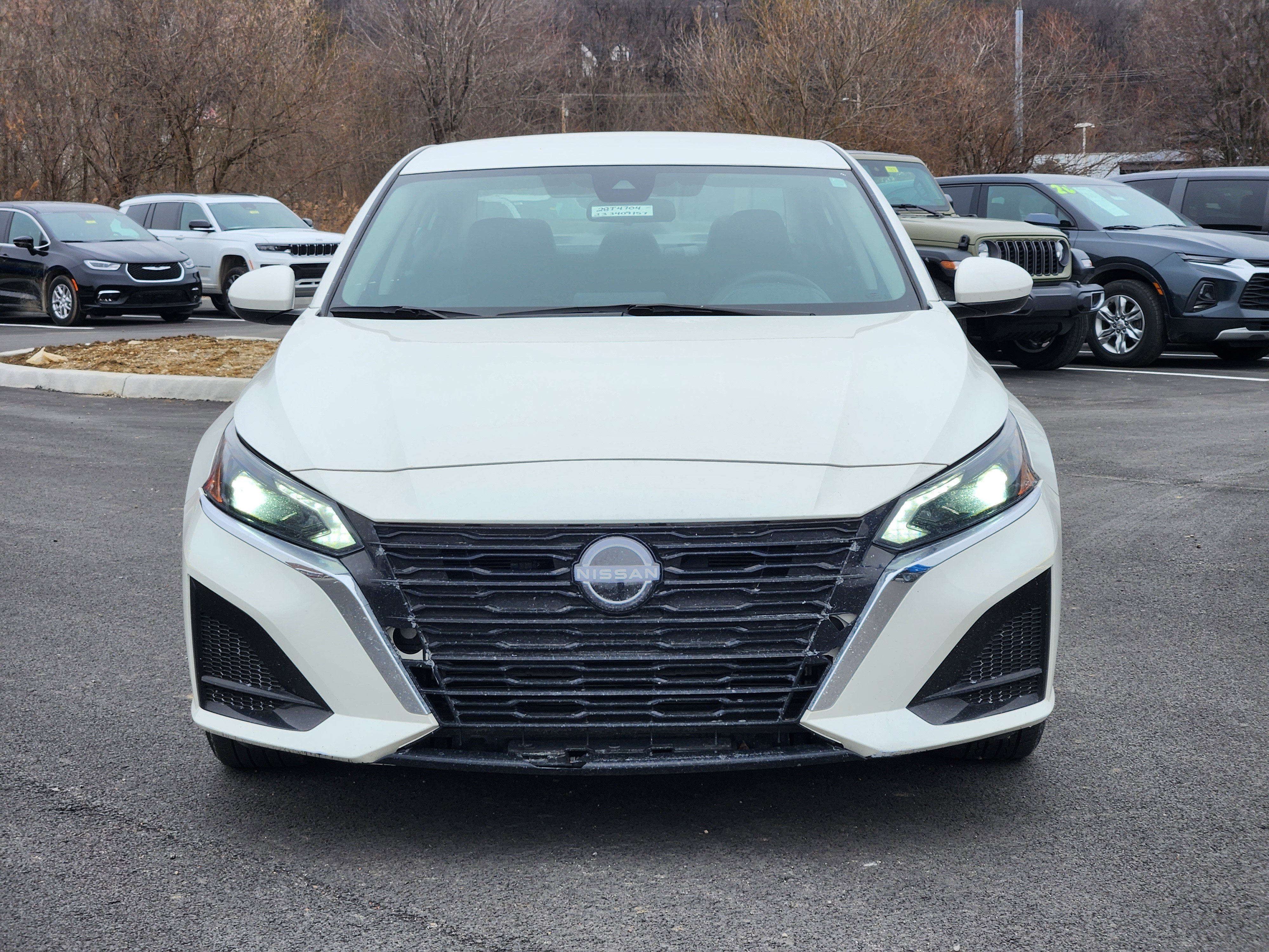 Used 2023 Nissan Altima 2.5 SV image 15