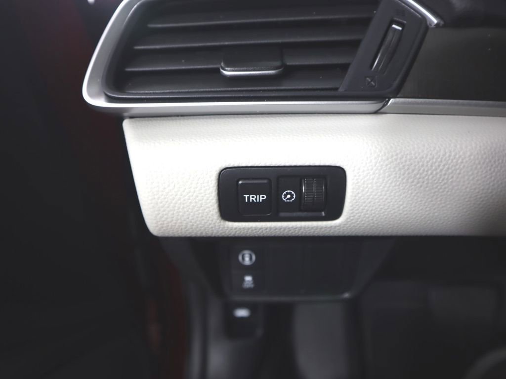 Used 2022 Honda Accord LX image 18