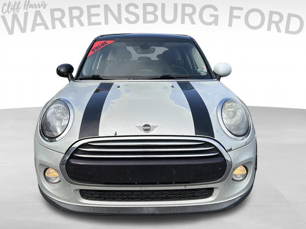 Used 2019 MINI Cooper 4-Door Hardtop FWD image 2