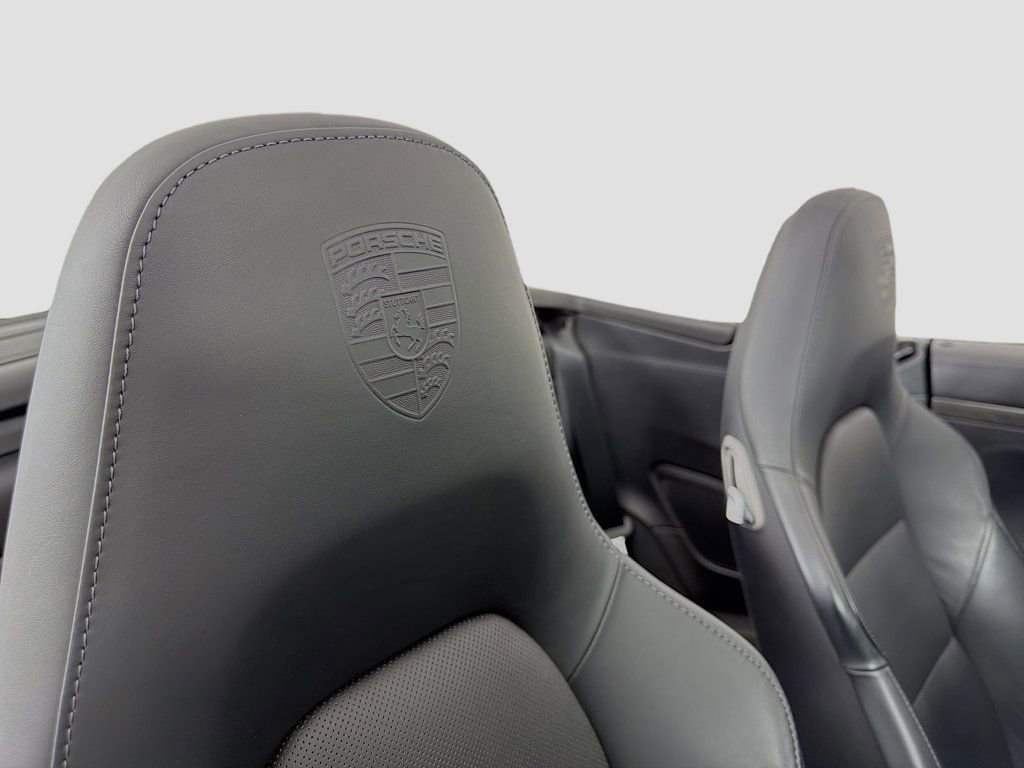 Certified 2014 Porsche 911 4 Cabriolet AWD/4WD image 26
