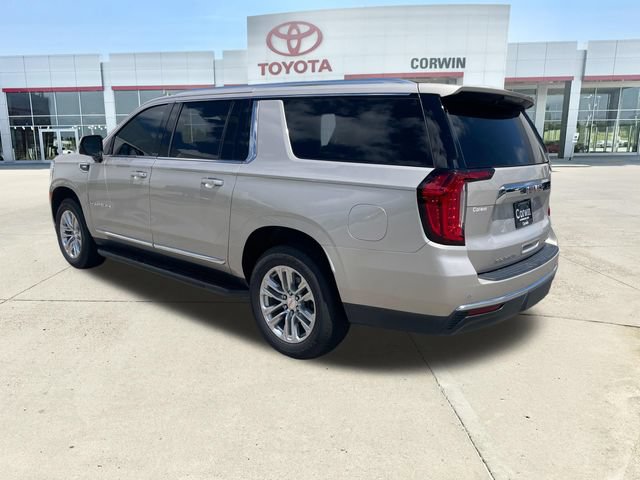 Used 2022 GMC Yukon XL SLT w/ SLT Luxury Package RWD video 3