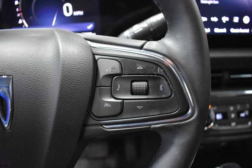 Used 2025 Buick Envista Preferred w/ Convenience I Package FWD image 26