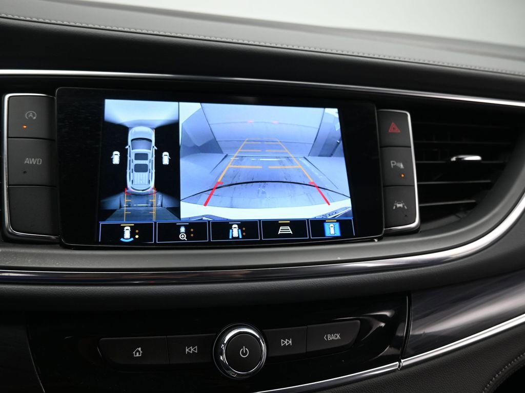 Used 2024 Buick Enclave Premium image 16