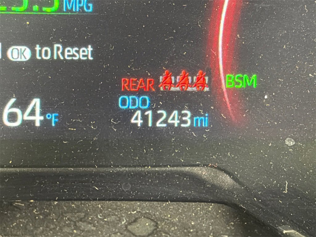 Used 2024 Toyota RAV4 XLE image 27