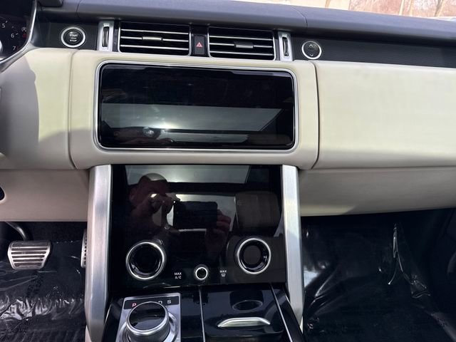Used 2022 Land Rover Range Rover Westminster Edition image 18