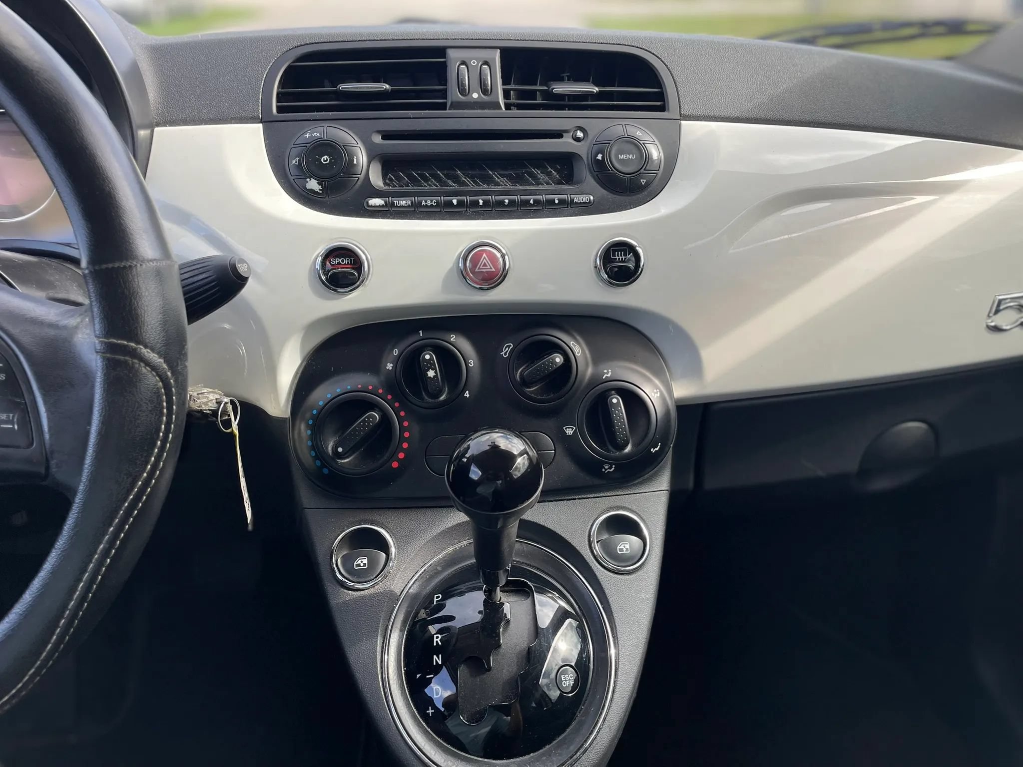 Used 2013 FIAT 500 Pop FWD image 17