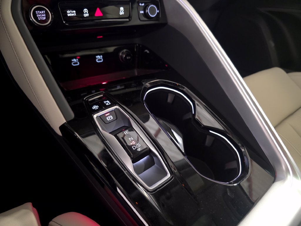 New 2026 Audi Q5 Prestige AWD/4WD image 25