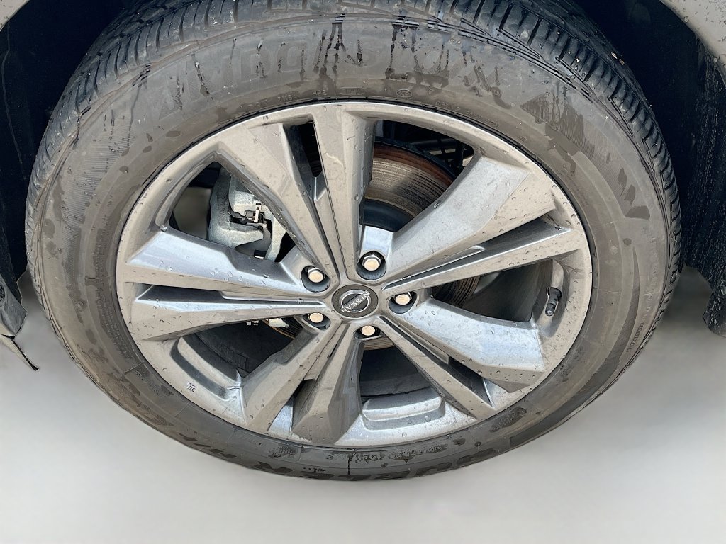 Used 2024 Nissan Murano Platinum w/ Cargo Package FWD image 31