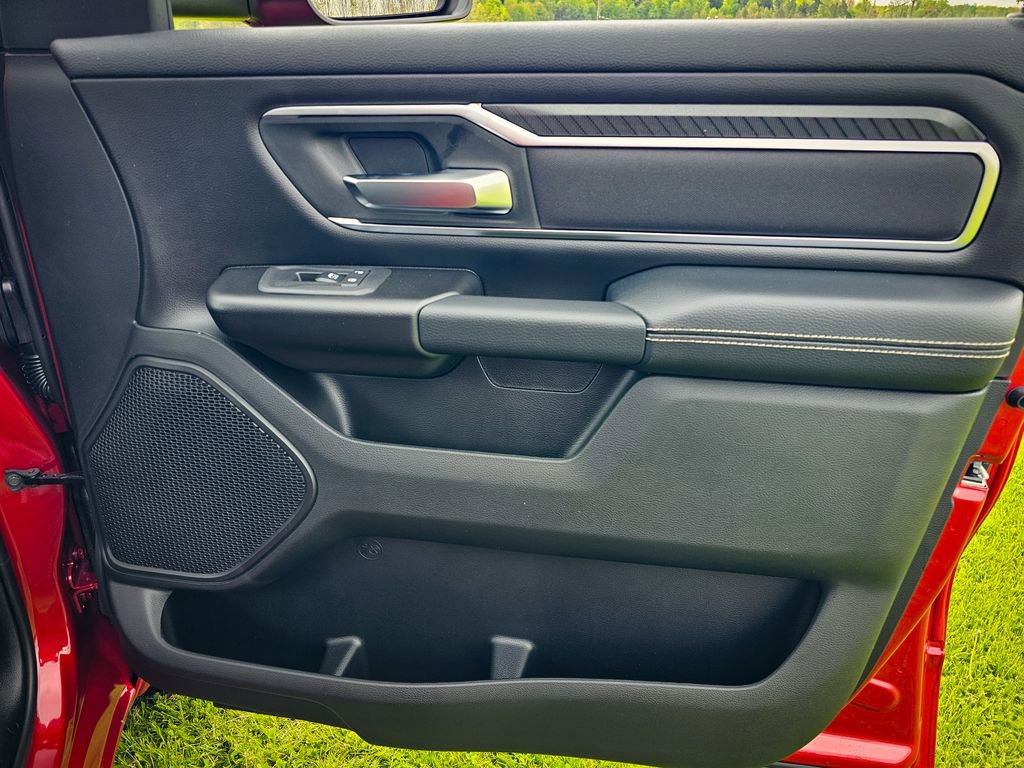 New 2026 RAM 1500 4x4 Crew Cab image 45