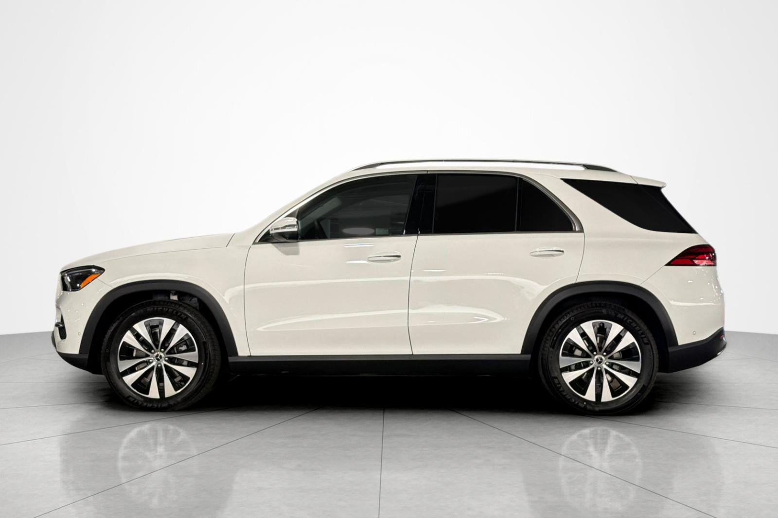 New 2026 Mercedes-Benz GLE 350 4MATIC image 2
