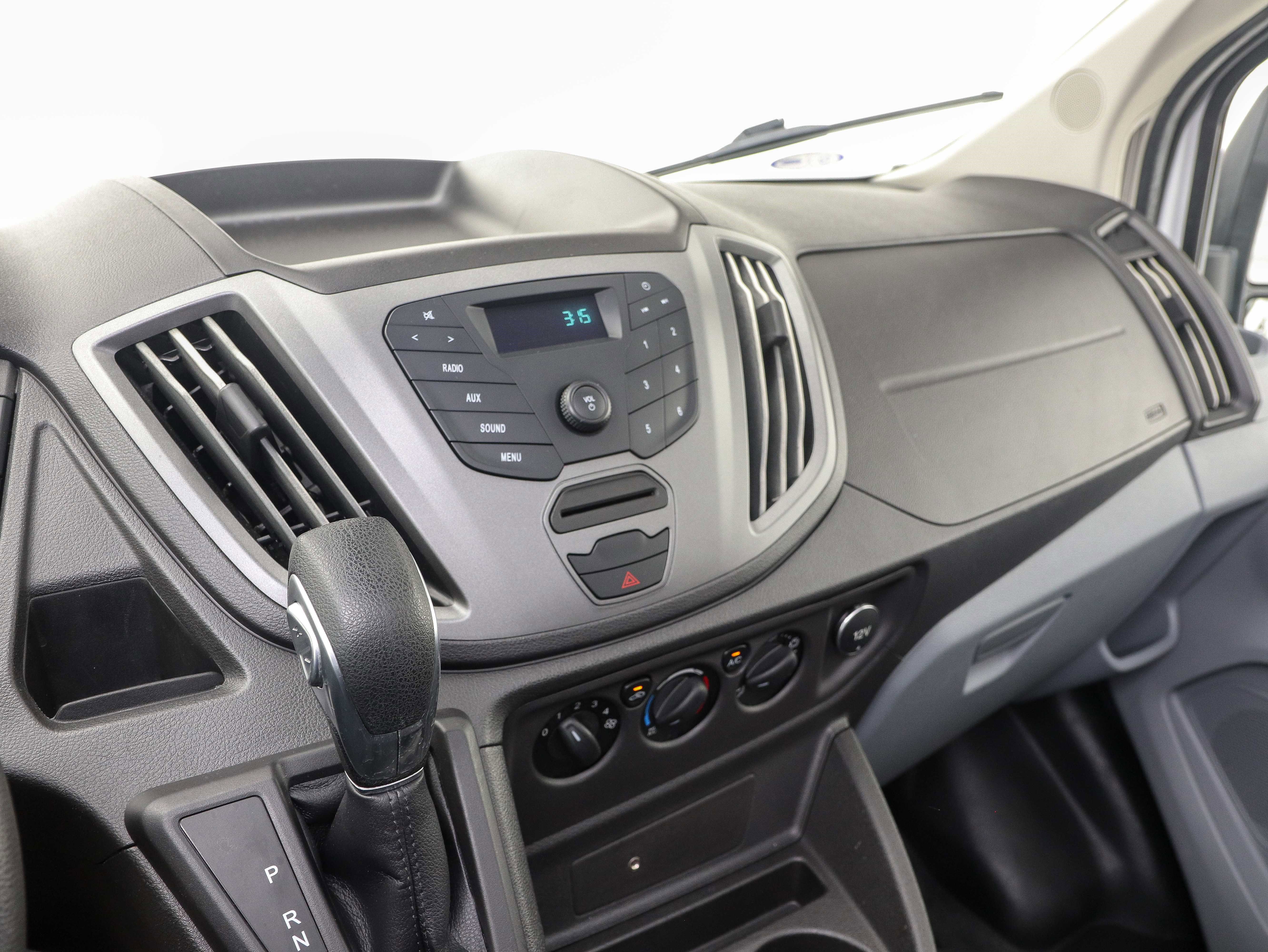 Used 2017 Ford Transit 350 XL image 18