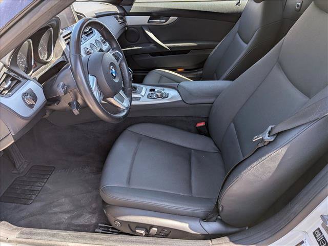 Used 2013 BMW Z4 sDrive30i RWD image 16