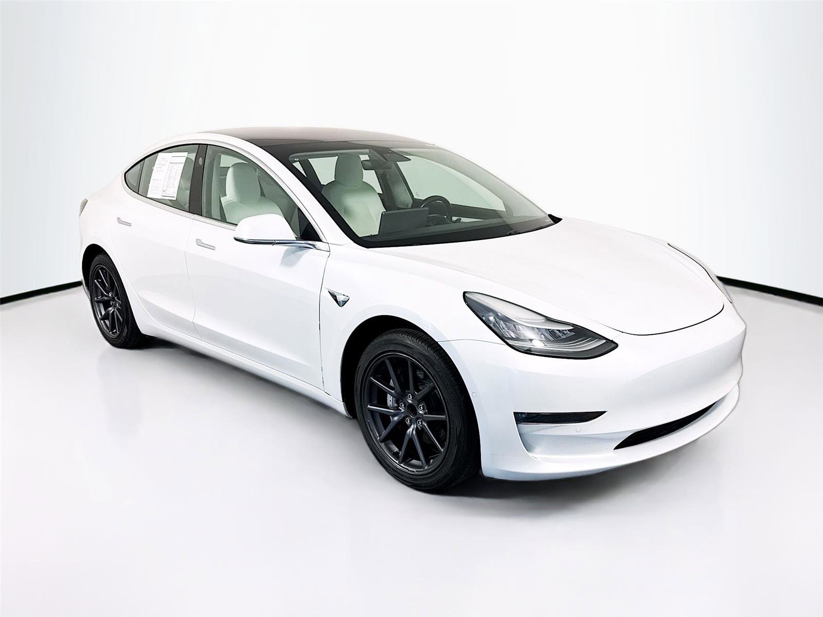 Used 2018 Tesla Model 3 Long Range image 35