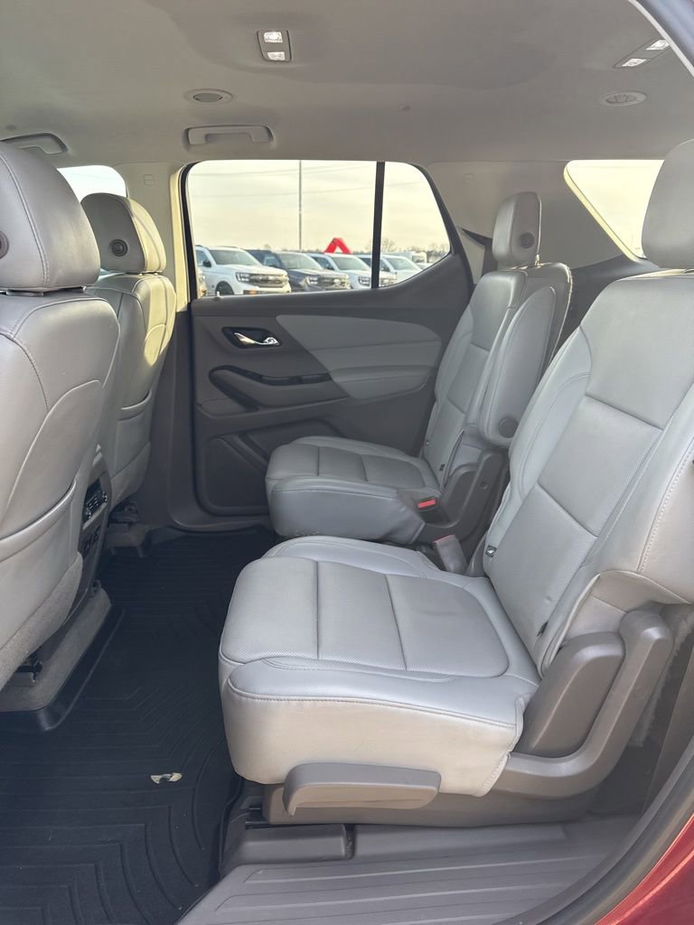 Used 2018 Chevrolet Traverse Premier AWD/4WD image 12