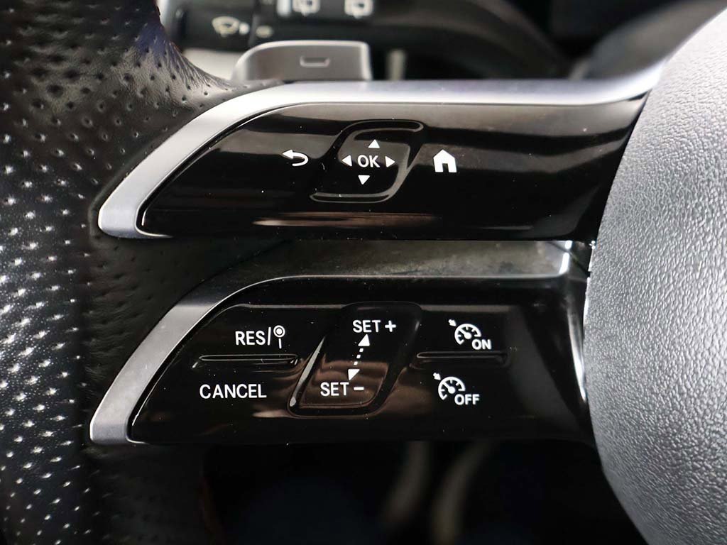 Used 2024 Mercedes-Benz GLA 250 4MATIC image 41