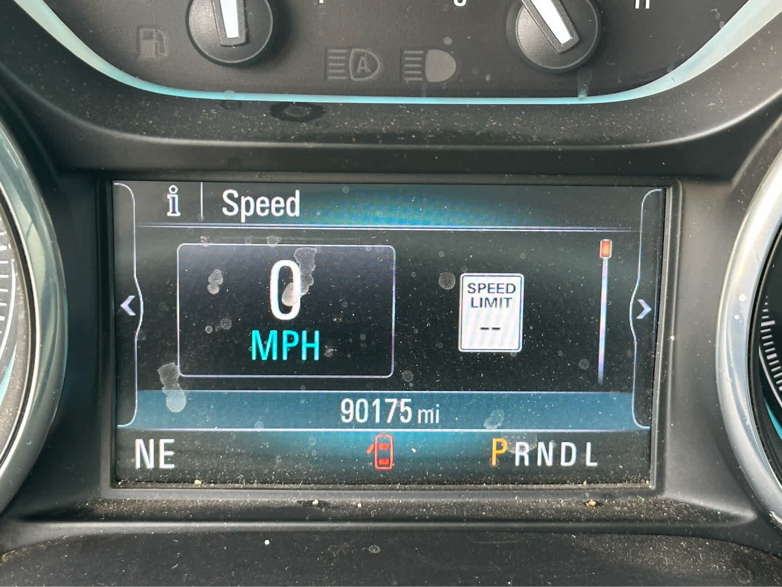 Used 2017 Buick Envision Essence AWD/4WD image 23