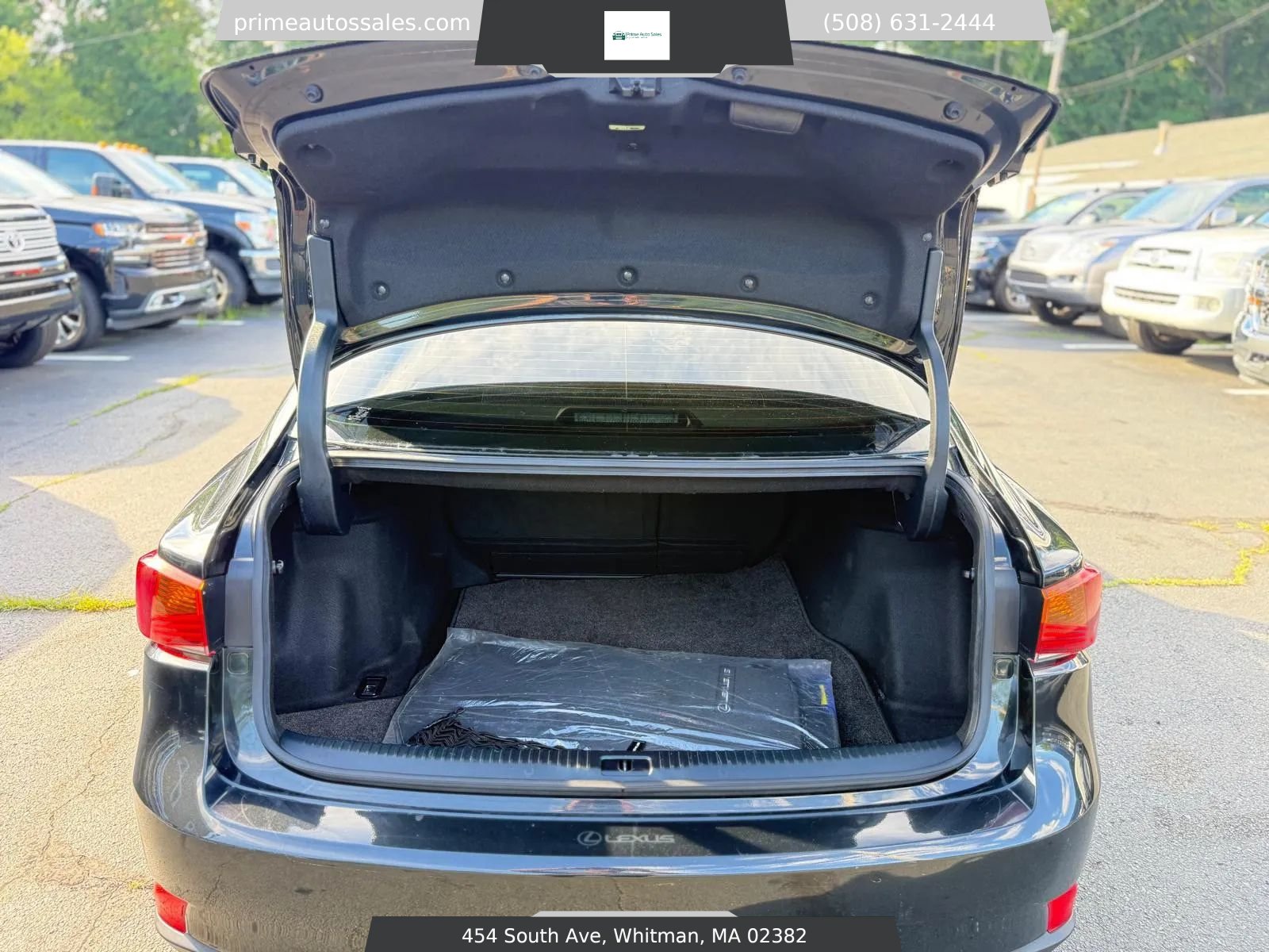 Used 2017 Lexus IS 300 AWD w/ Navigation System Package image 32