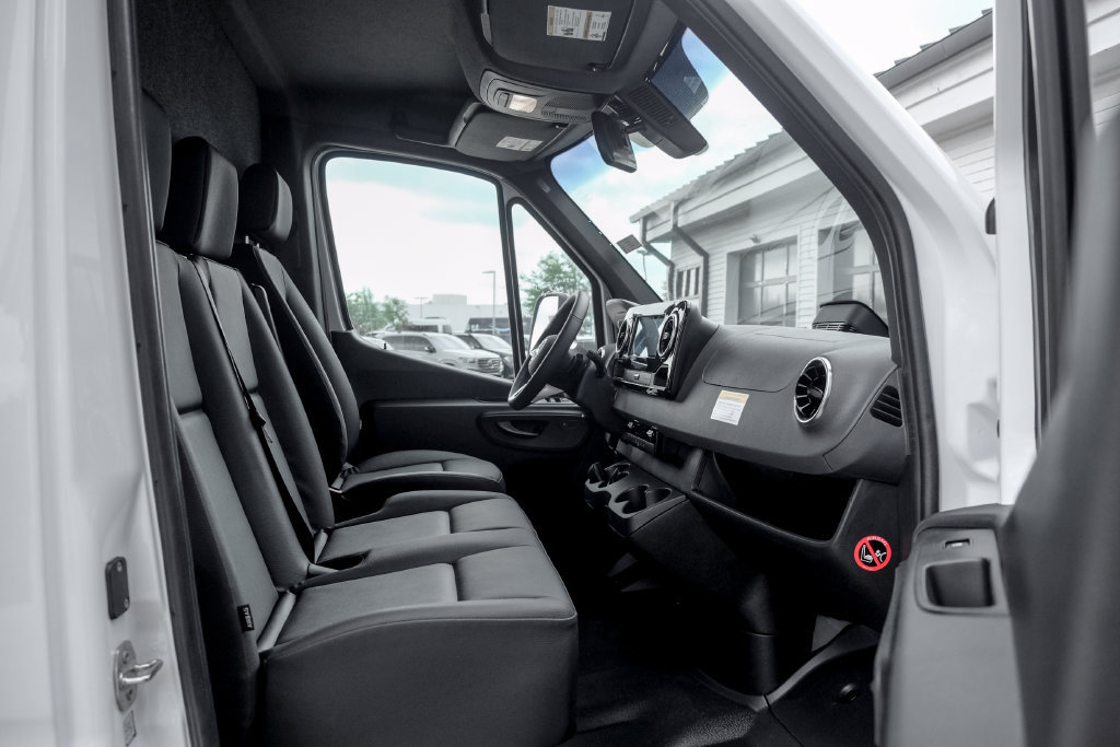 New 2026 Mercedes-Benz Sprinter 4500 image 19