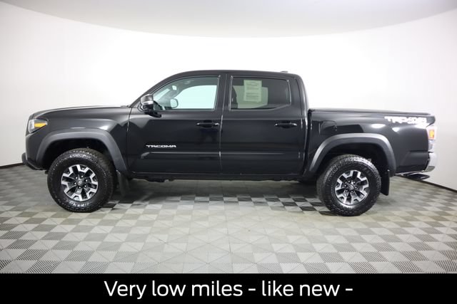 Used 2023 Toyota Tacoma TRD Off-Road AWD/4WD image 8