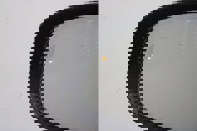 Used 2017 Jaguar XE Premium image 18