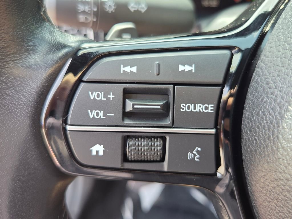 Certified 2025 Honda Civic Sport image 21