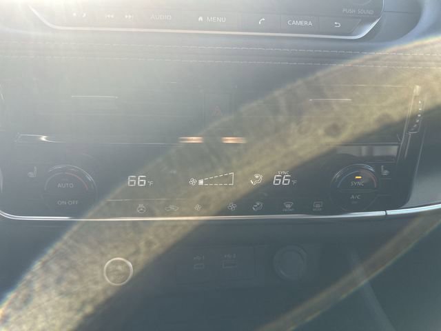 Used 2023 Nissan Rogue SV w/ SV Premium Package image 19