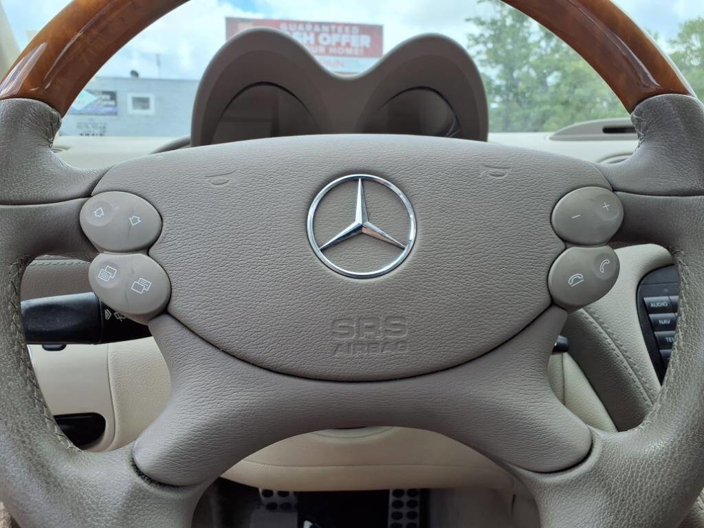 Used 2005 Mercedes-Benz SL 500 image 20