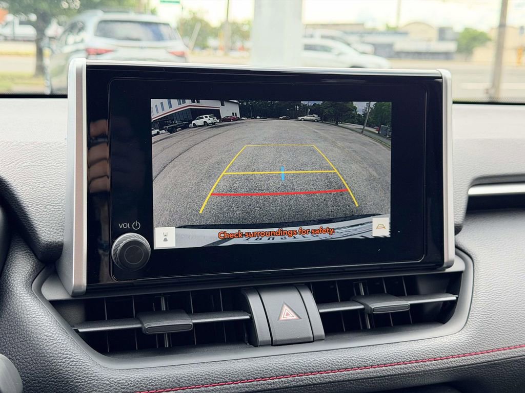 Used 2025 Toyota RAV4 SE w/ Weather & Moonroof Package AWD/4WD image 4
