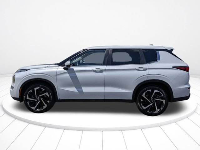 Used 2022 Mitsubishi Outlander ES FWD image 6