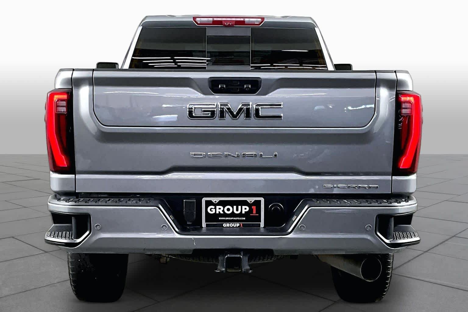 Used 2026 GMC Sierra 2500 Denali Ultimate w/ Max Trailering Package AWD/4WD image 5