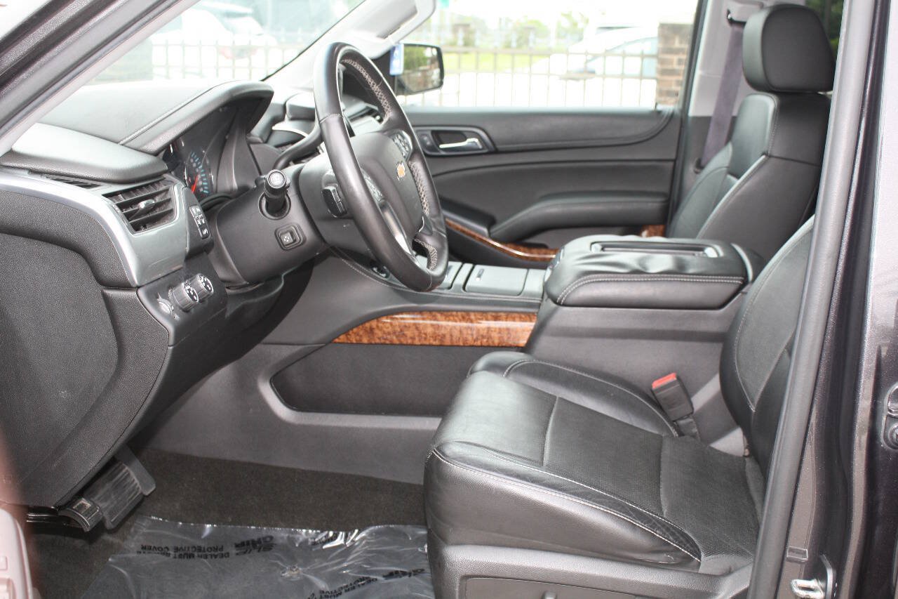 Used 2015 Chevrolet Tahoe LTZ AWD/4WD image 7