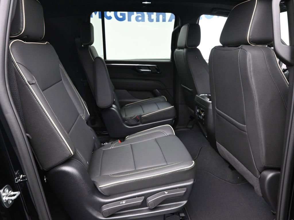 New 2026 Chevrolet Suburban Premier w/ Sun And Tow Package image 9