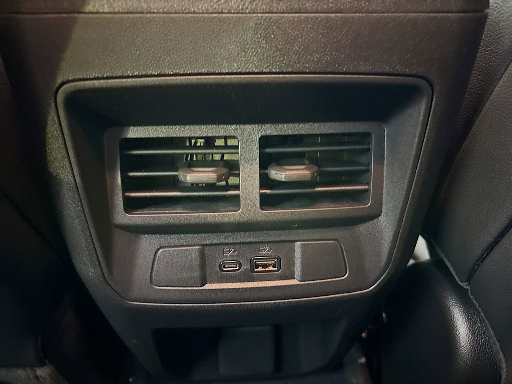 New 2025 GMC Canyon Elevation w/ Convenience Package image 24