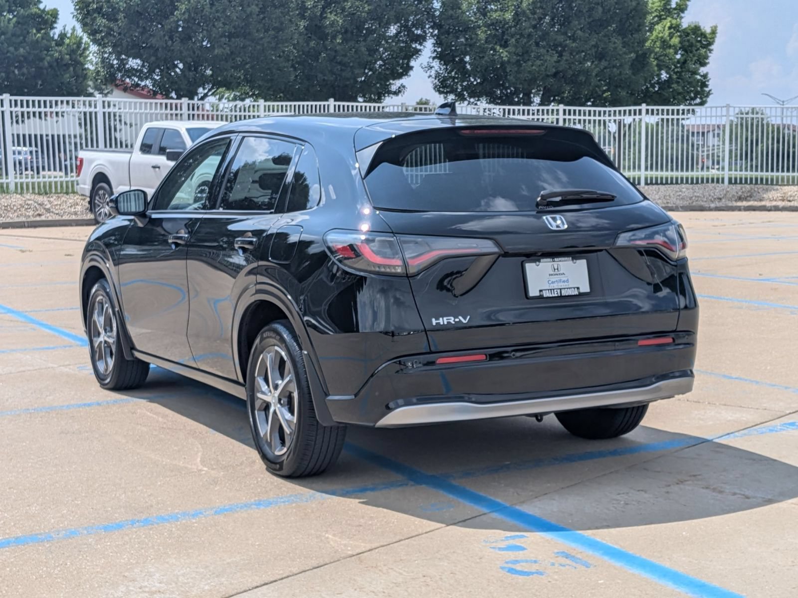 Certified 2024 Honda HR-V EX-L image 9