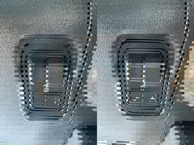 New 2025 GMC Hummer EV 2X w/ LPO, Illumination Package image 23