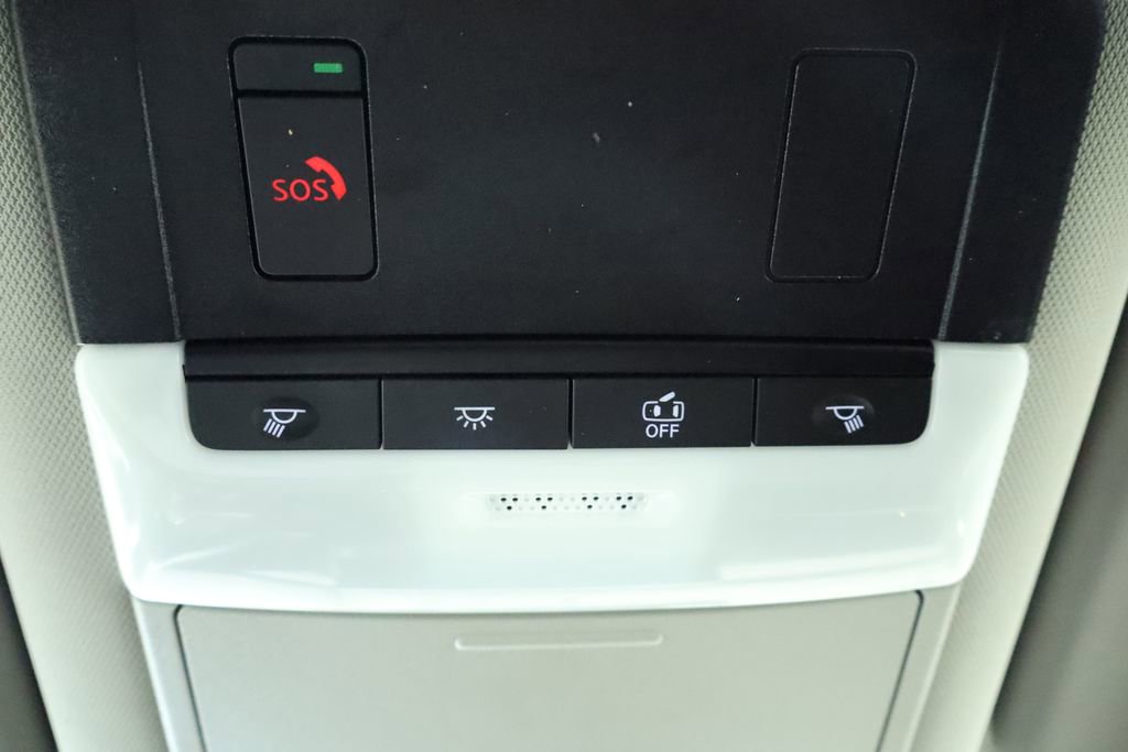 Used 2024 Nissan Rogue SL image 43