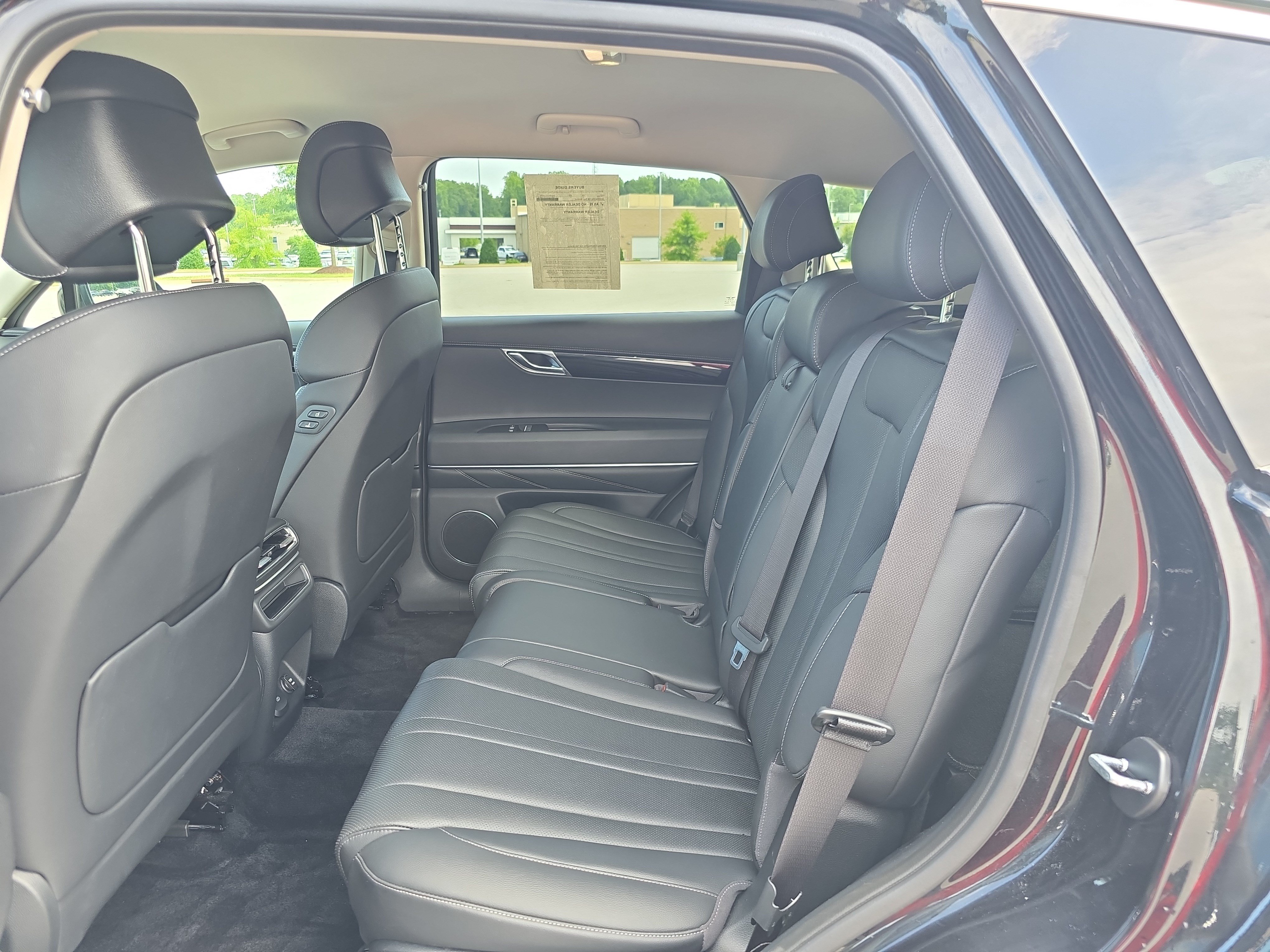 Used 2025 Genesis GV80 2.5T Standard AWD/4WD image 14