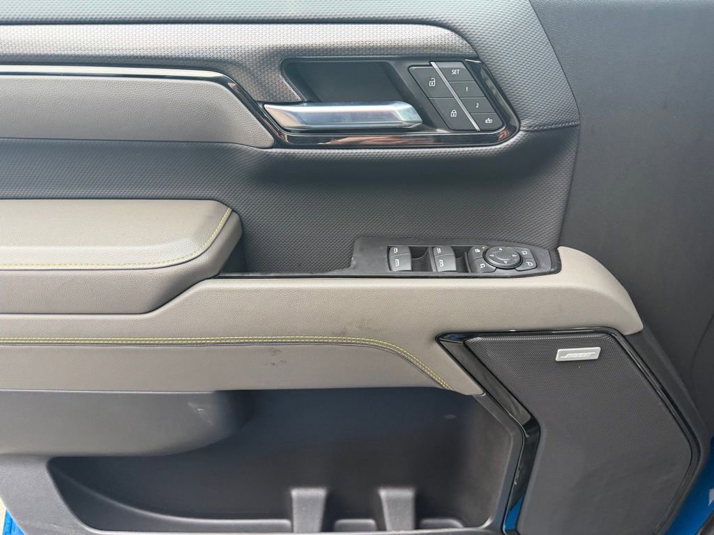 Used 2023 Chevrolet Silverado 1500 ZR2 w/ Technology Package image 31