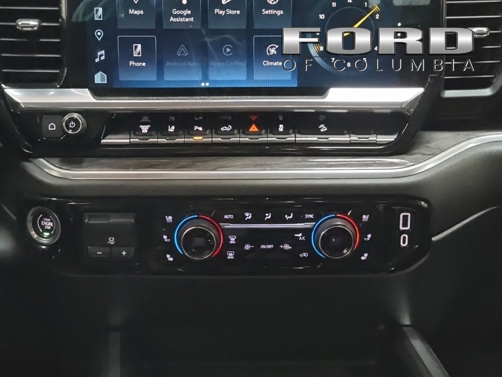 Used 2024 Chevrolet Silverado 3500 LTZ w/ LTZ Convenience Package image 25